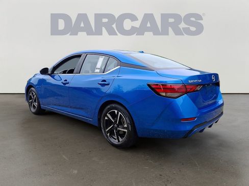 Used 2025 Nissan Sentra SV FWD image 5