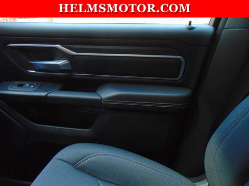 Used 2025 RAM 1500 Big Horn image 30