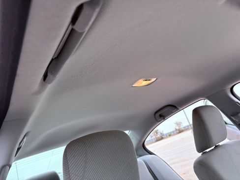 Used 2012 Honda Civic LX image 26