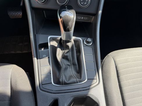 Used 2024 Volkswagen Jetta S FWD image 27