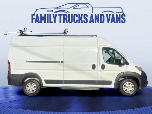Used 2023 RAM ProMaster 2500 image 6