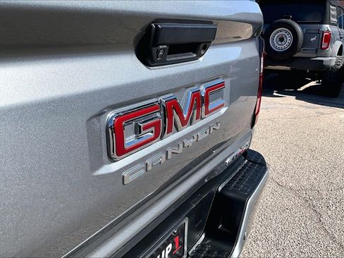 Used 2023 GMC Canyon AT4X AWD/4WD image 31