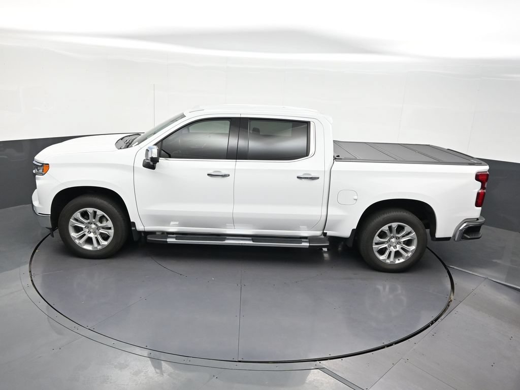 Used 2025 Chevrolet Silverado 1500 LTZ w/ Technology Package RWD image 16