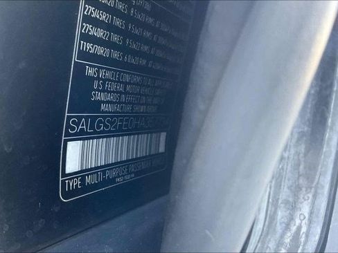 Used 2017 Land Rover Range Rover Supercharged image 11