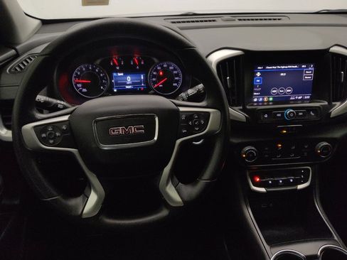 Used 2024 GMC Terrain SLE FWD image 22