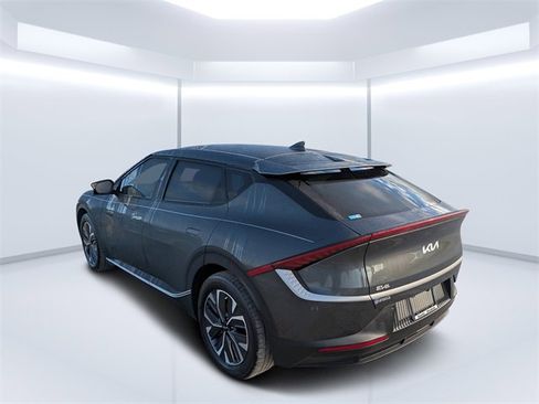 Used 2024 Kia EV6 Light image 5