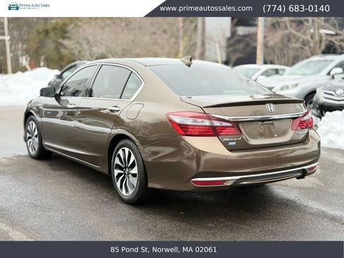 Used 2017 Honda Accord EX-L image 5