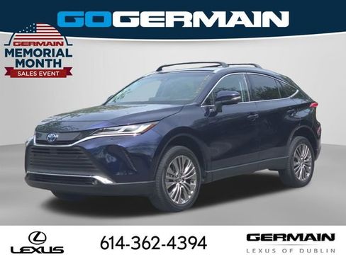 Used 2023 Toyota Venza XLE AWD/4WD image 1
