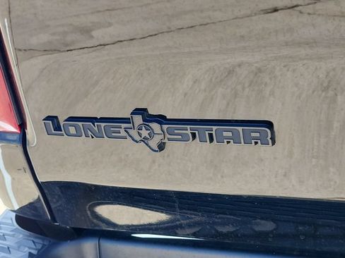 Used 2024 RAM 1500 Lone Star AWD/4WD image 5