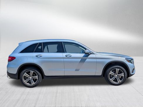 Used 2017 Mercedes-Benz GLC 300 4MATIC image 8