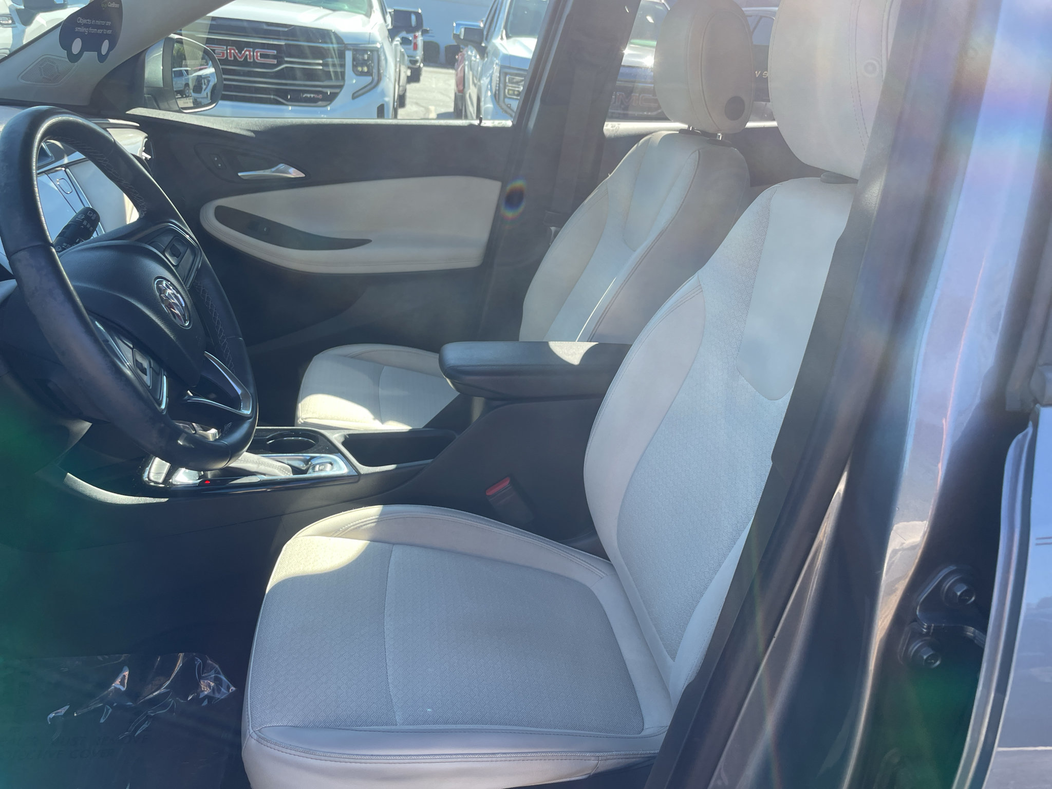 Certified 2020 Buick Encore GX Preferred w/ Cold Weather Comfort Package FWD image 12