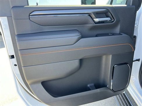New 2026 GMC Sierra 2500 AT4 w/ AT4 Premium Plus Package image 26