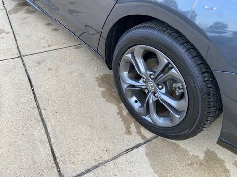 Used 2023 Honda Accord EX-L image 30