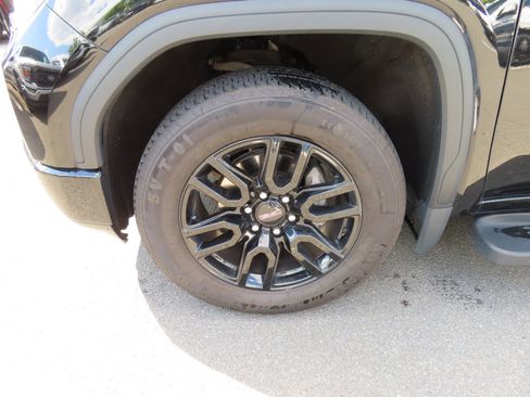 Used 2022 GMC Sierra 1500 Elevation AWD/4WD image 15