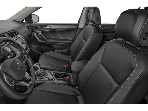 Used 2023 Volkswagen Tiguan SE w/ Panoramic Sunroof Package AWD/4WD image 43