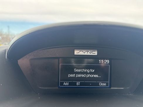 Used 2017 Ford Escape SE image 26