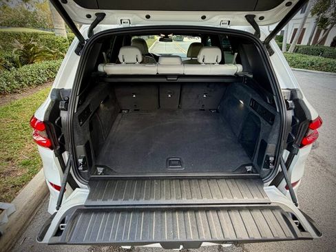 Used 2022 BMW X5 xDrive40i w/ M Sport Package image 7