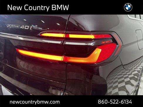 Used 2023 BMW X7 xDrive40i w/ Executive Package image 33