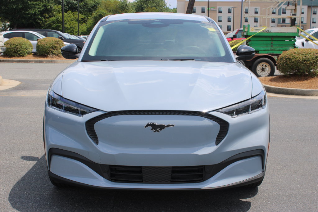 New 2026 Ford Mustang Mach-E Select RWD image 19