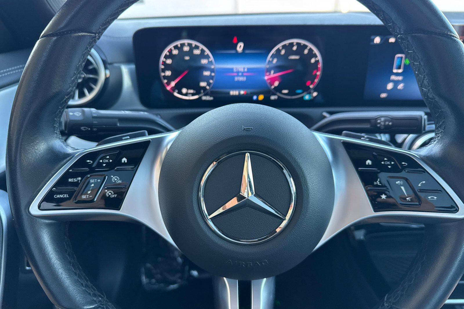 Used 2025 Mercedes-Benz CLA 250 image 27
