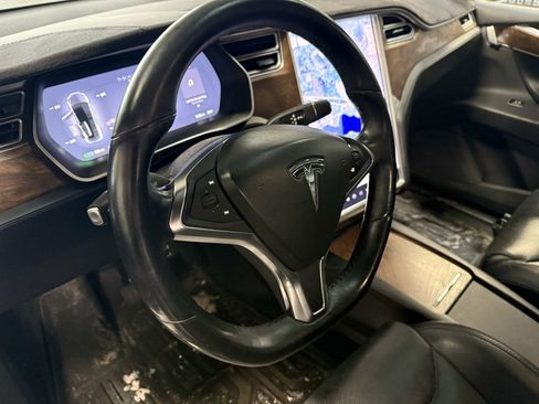 Used 2016 Tesla Model X 90D image 26