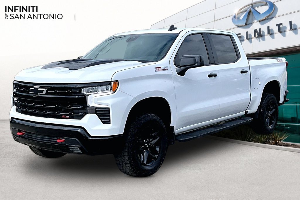 Used 2024 Chevrolet Silverado 1500 LT Trail Boss w/ Protection Package AWD/4WD image 14