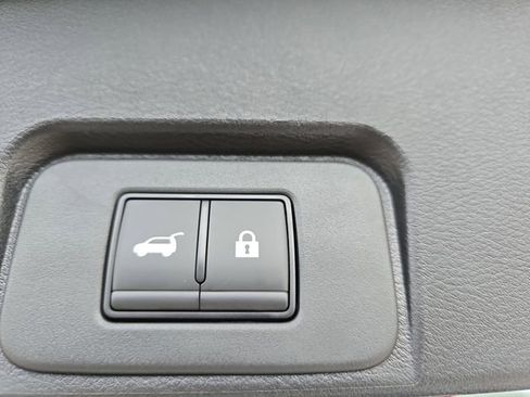 New 2026 Nissan Rogue SV image 35