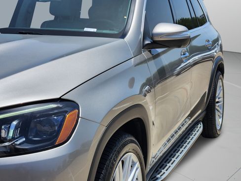 Used 2020 Mercedes-Benz GLS 450 4MATIC image 39