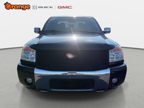 Used 2012 Nissan Titan SV w/ SV Value Truck Pkg image 8