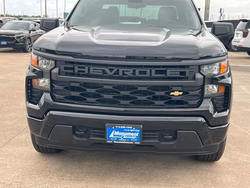 New 2026 Chevrolet Silverado 1500 Custom image 5