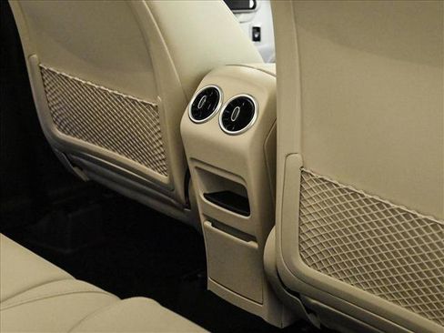 New 2026 Mercedes-Benz GLB 250 4MATIC image 19