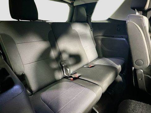 Used 2019 Chevrolet Traverse LT image 27