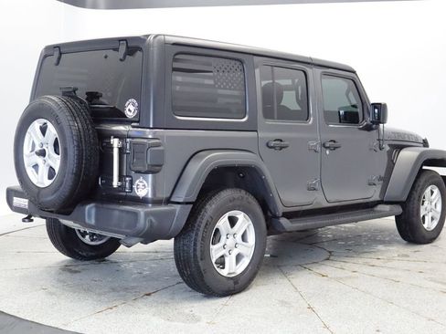 Certified 2022 Jeep Wrangler Unlimited Sport AWD/4WD image 6