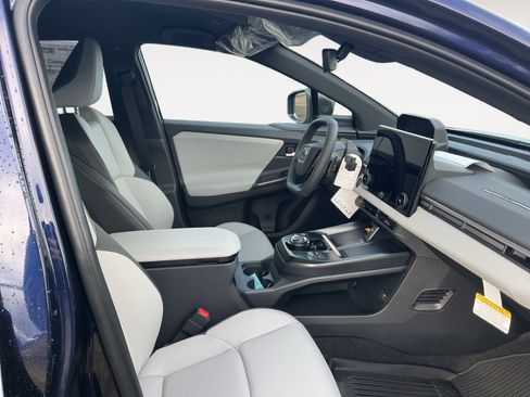 New 2026 Subaru Solterra image 15