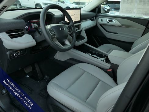 Used 2026 Ford Explorer Active w/ Active Comfort Package RWD image 13