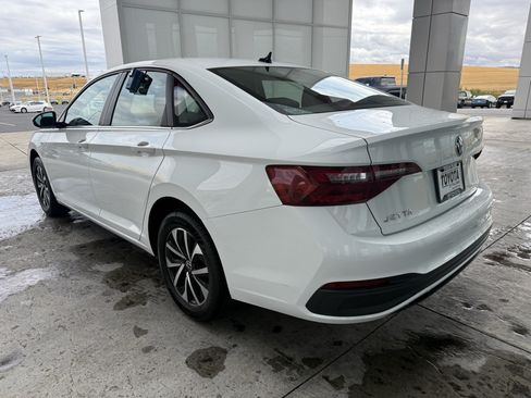 Used 2024 Volkswagen Jetta S FWD image 6
