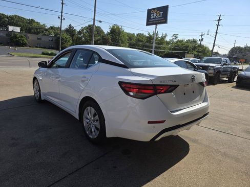 Used 2021 Nissan Sentra S FWD image 4