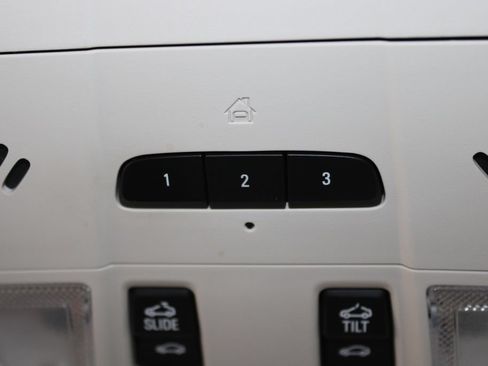 Used 2021 GMC Acadia Denali w/ Denali Technology Package FWD image 55