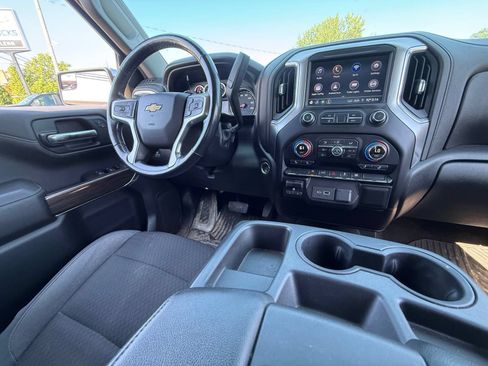 Used 2019 Chevrolet Silverado 1500 LT w/ All-Star Edition AWD/4WD image 17