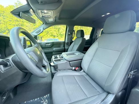Used 2025 Chevrolet Silverado 1500 Custom RWD image 13
