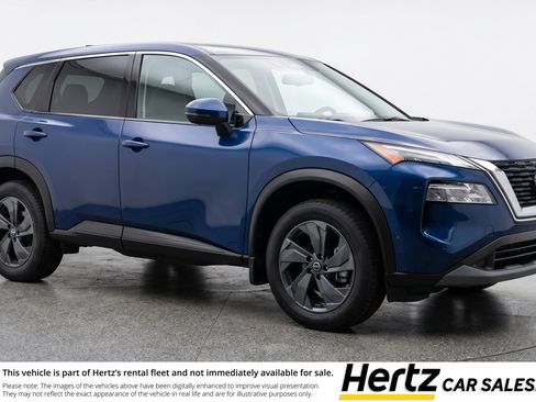 Used 2025 Nissan Rogue SV FWD image 1