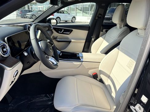 New 2026 Mercedes-Benz GLC 300 image 10