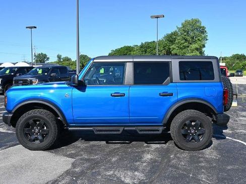 Certified 2023 Ford Bronco Black Diamond AWD/4WD image 4