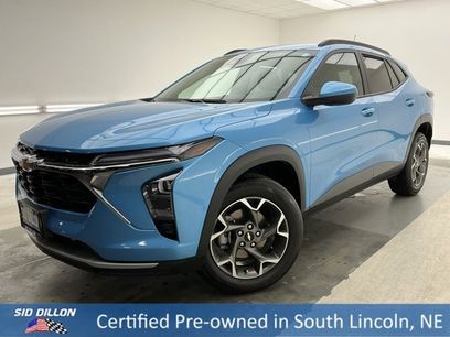 Certified 2025 Chevrolet Trax LT w/ Driver Confidence Package