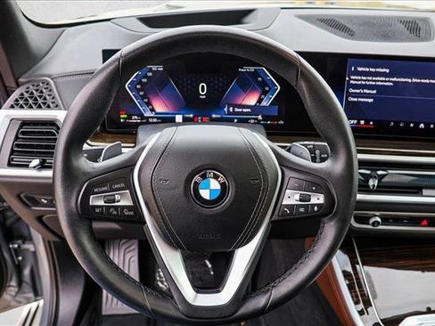 Used 2025 BMW X5 xDrive40i image 13