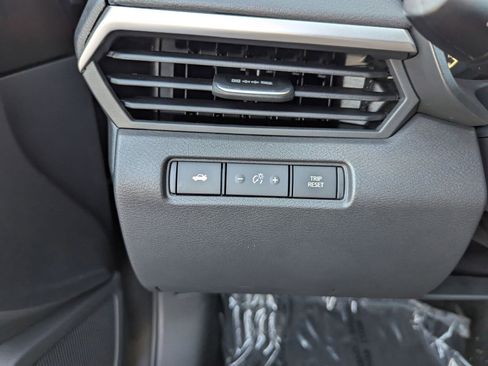 New 2025 Nissan Altima 2.5 S image 13