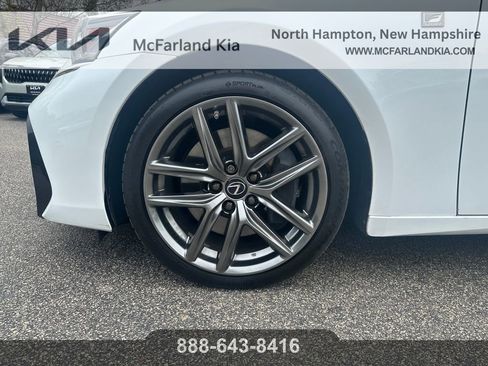 Used 2019 Lexus IS 300 F Sport w/ F Sport Package AWD/4WD image 28