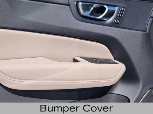 New 2026 Volvo XC60 B5 Plus w/ Protection Package Premier AWD/4WD image 10