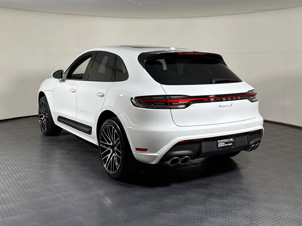 Certified 2026 Porsche Macan S AWD/4WD image 3