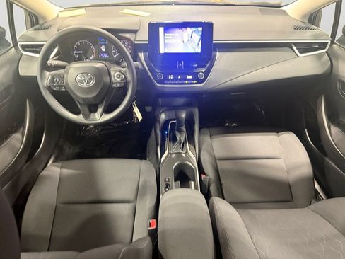 Used 2025 Toyota Corolla LE FWD image 15